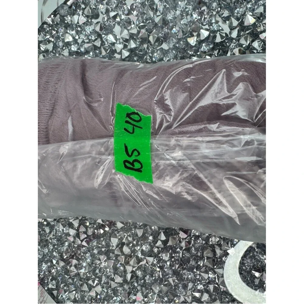 Reitmans long sleeve smocked flowy purple pink Mauve Button-Front Gauze Blouse - Picture 10 of 10